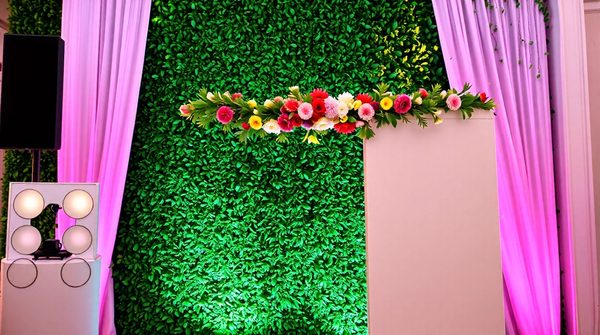 Location de borne photo avec fond vert pour événements festifs